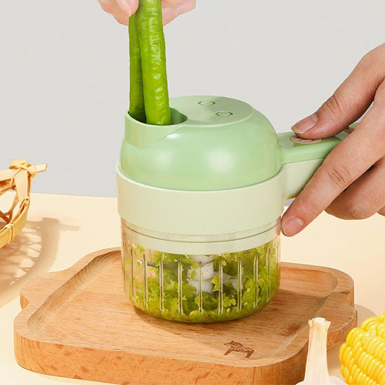 hachoir-personne-hache-un-legume