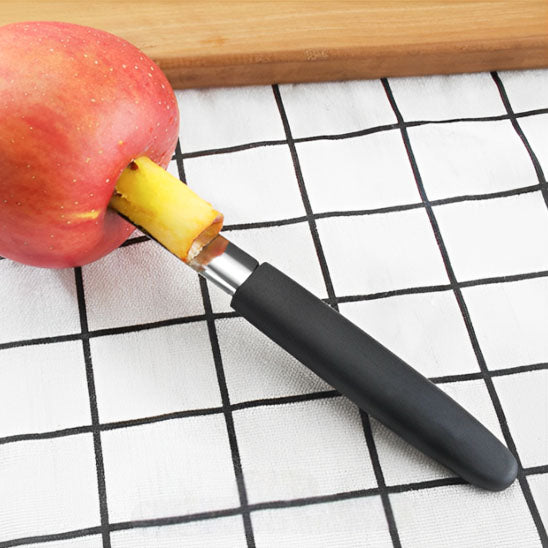 vide-pomme-sur-la-table-avec-une-pomme